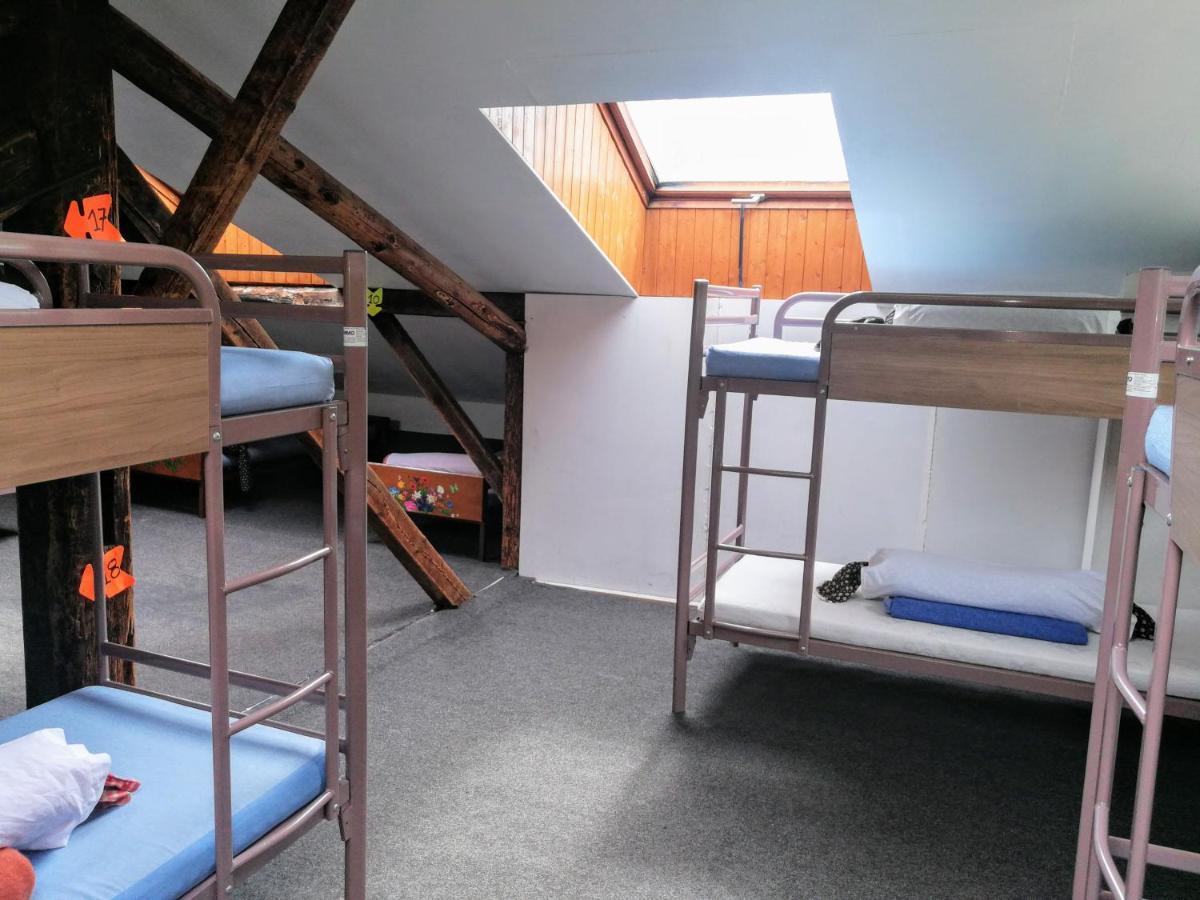 Le Chamoniard Volant Hostel Chamonix Bagian luar foto